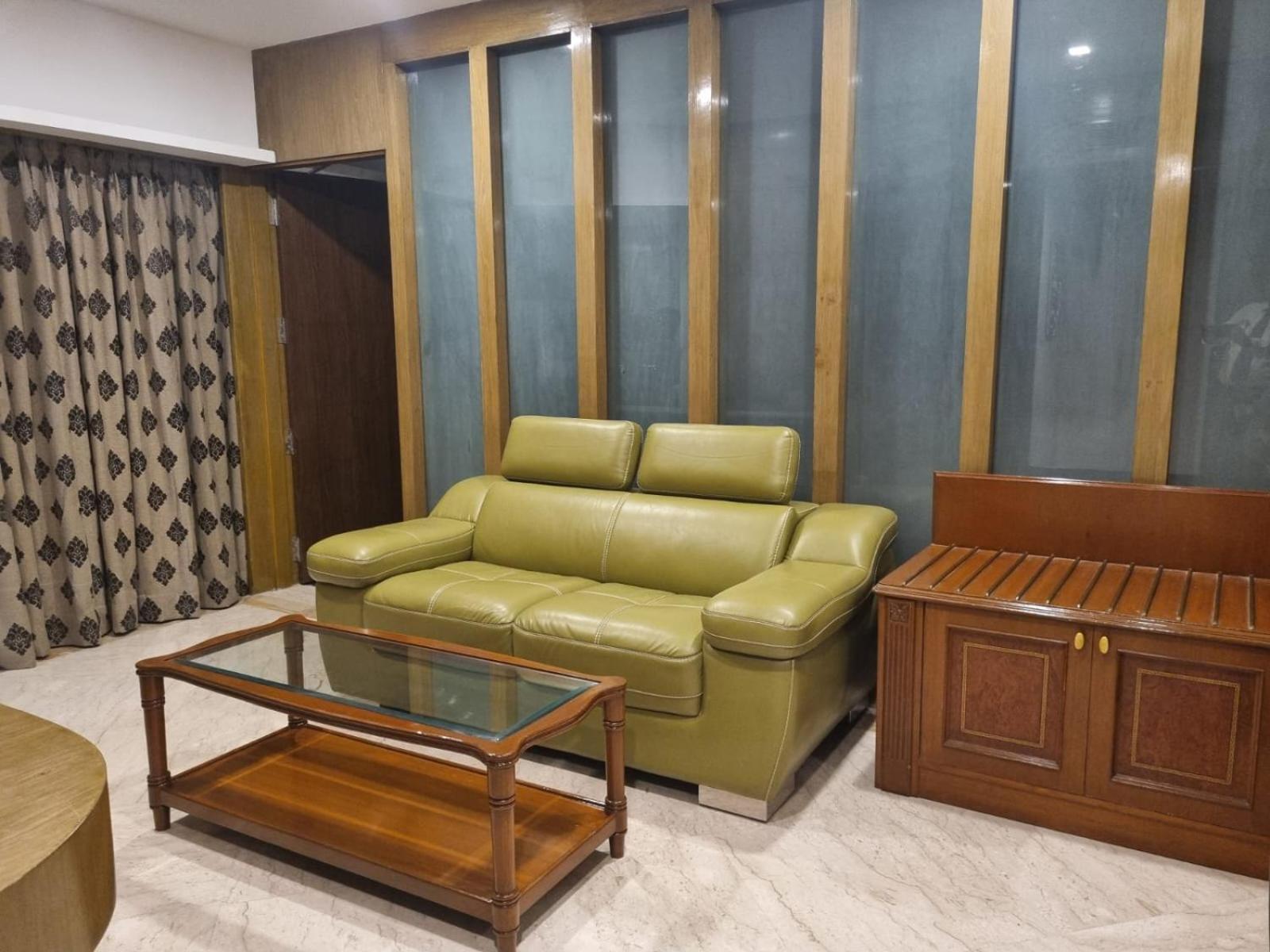 Hotel Benzz Park Chennai Esterno foto