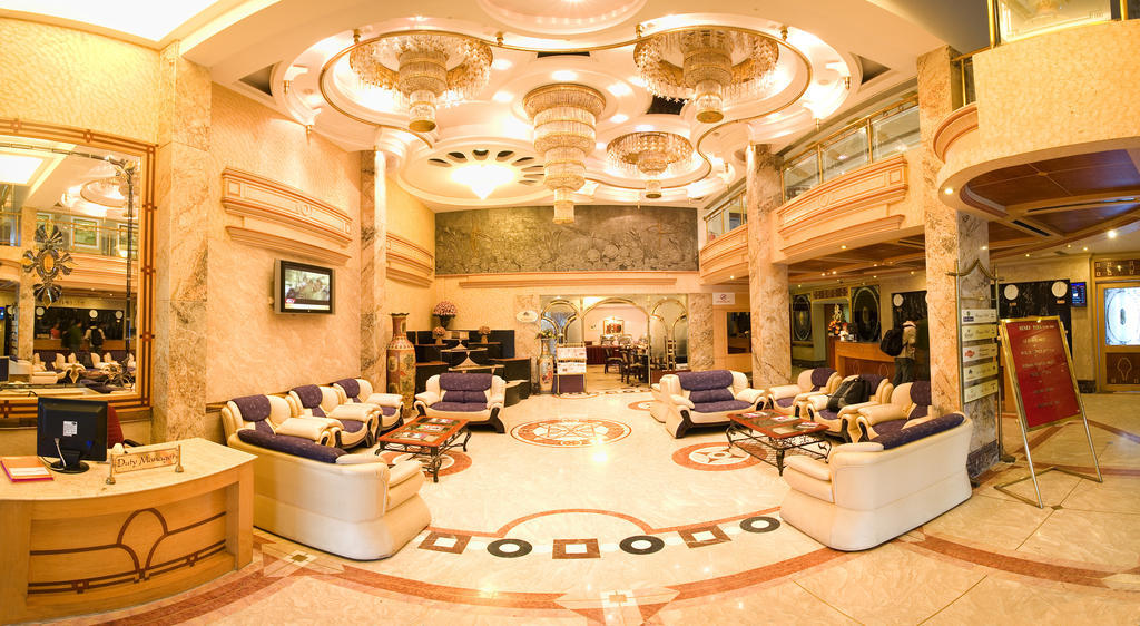 Hotel Benzz Park Chennai Esterno foto